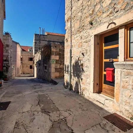 Center Nest דירה *